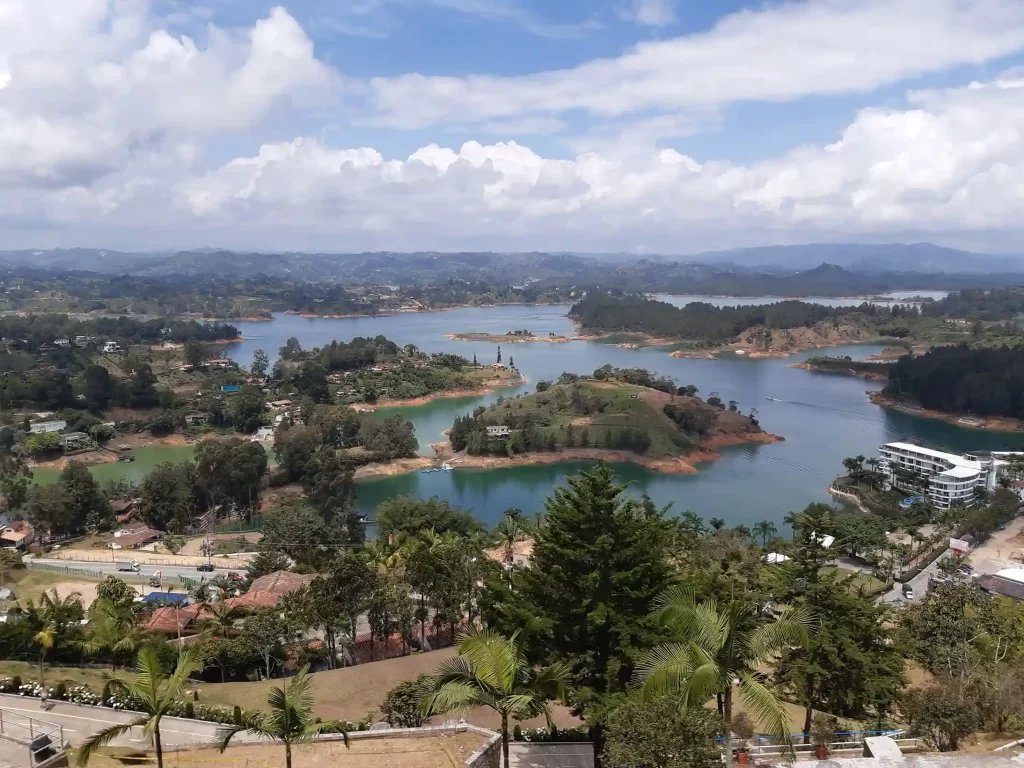 guatape medellin. DMC agence colombia memories