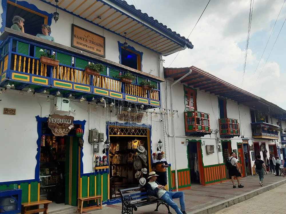 trutismo en el triangulo del cafe - colombia memories agencia de viaje